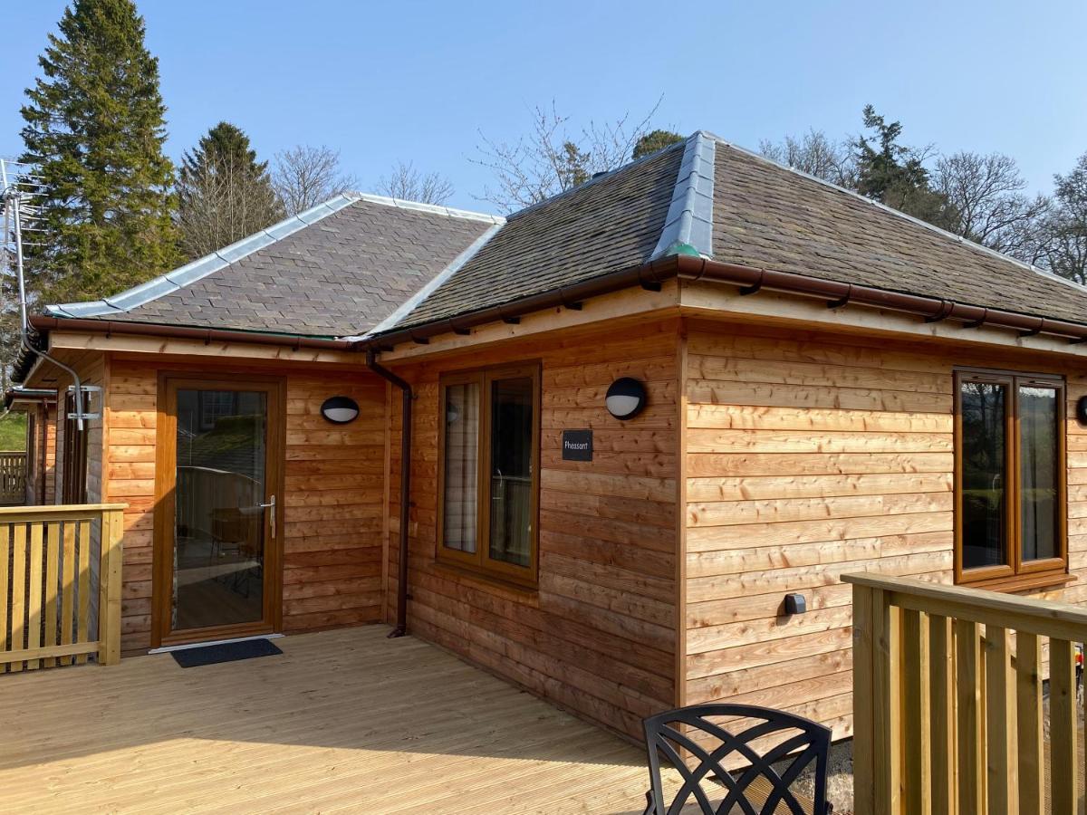 Pheasant Lodge With Hot Tub Forgandenny Dış mekan fotoğraf